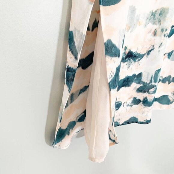 Cabi‎ pastel lined lightweight vneck sleeveless tank top - Size XS - Picture 4 of 9